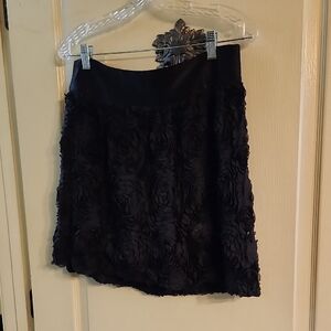 MAURICES BLACK ROSE TEXTURED MINI SKIRT